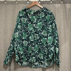 Lane Bryant Green Floral Button Up Shirt Size 18/20